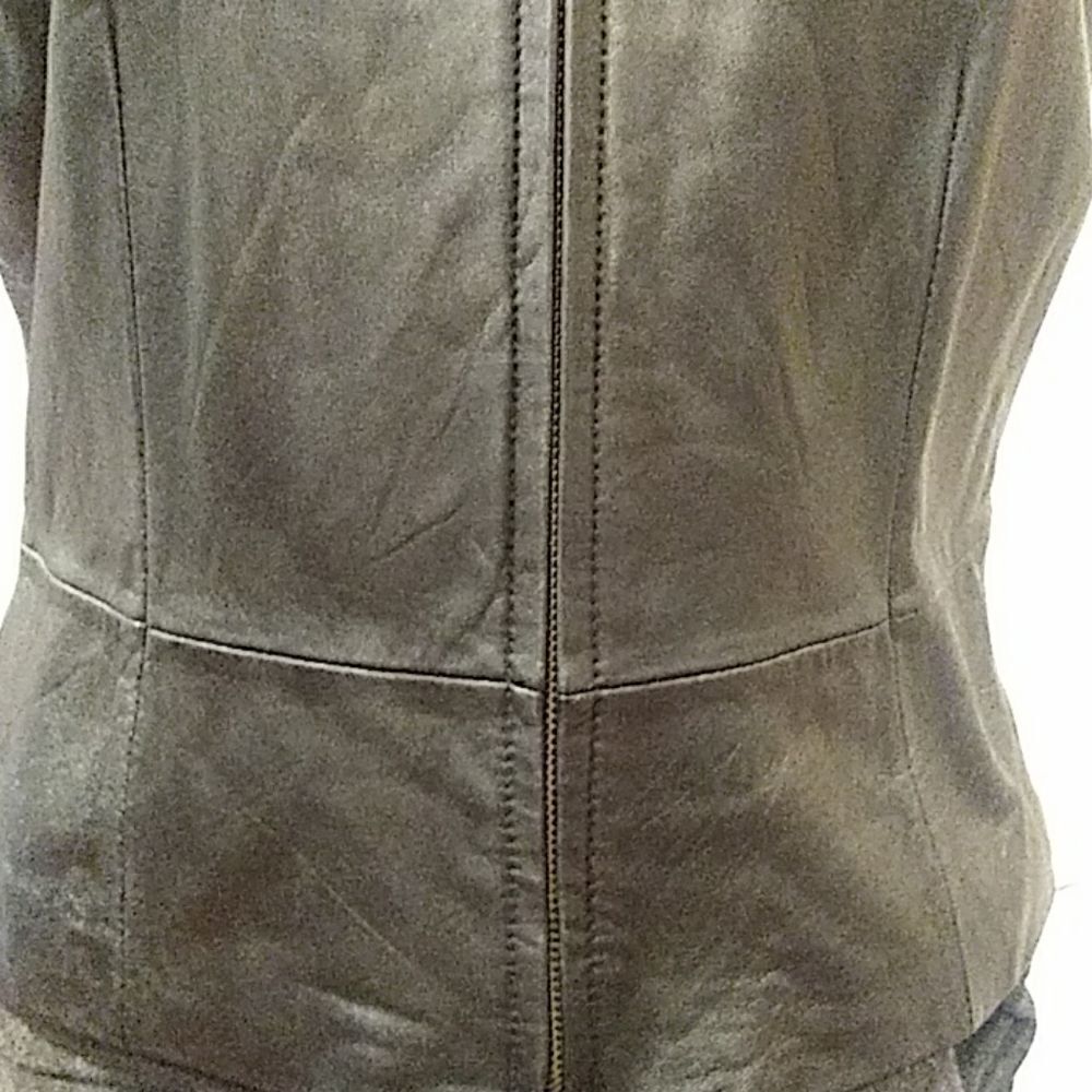 Jacket - Picture 5 of 8